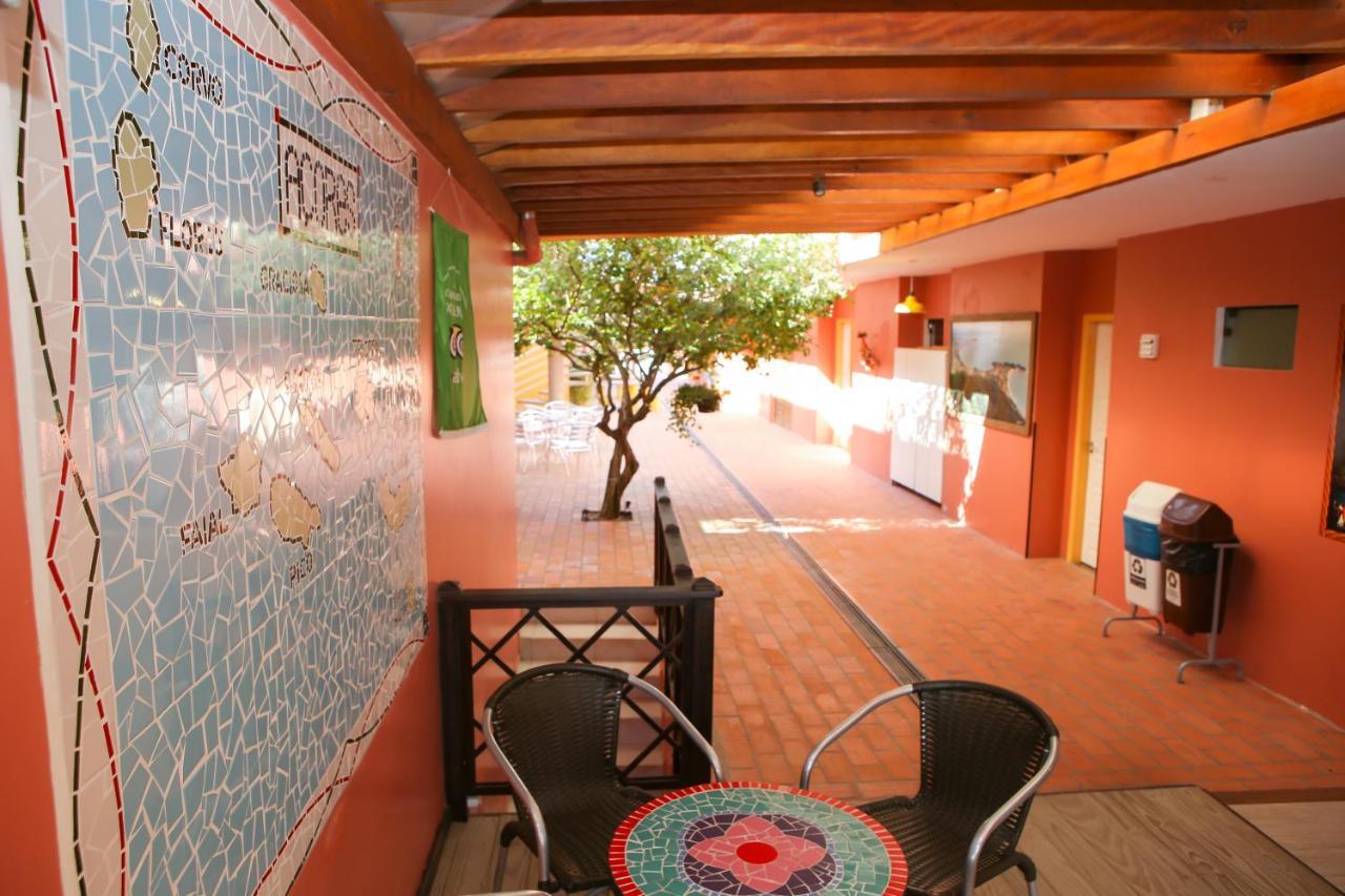 פנייה Hotel Acoriano מראה חיצוני תמונה