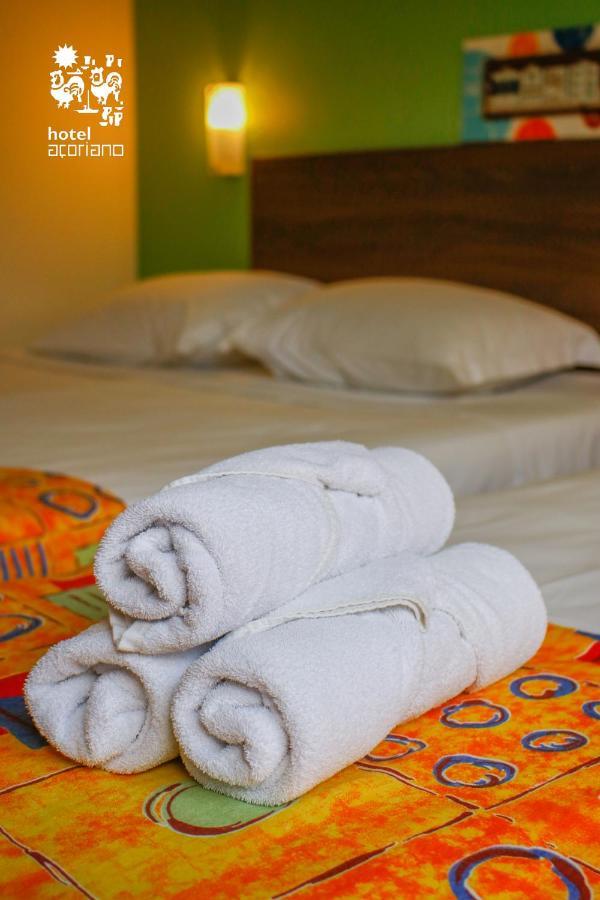 פנייה Hotel Acoriano מראה חיצוני תמונה