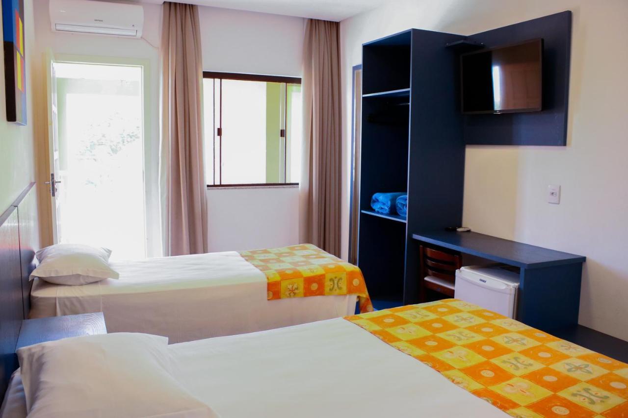 פנייה Hotel Acoriano מראה חיצוני תמונה
